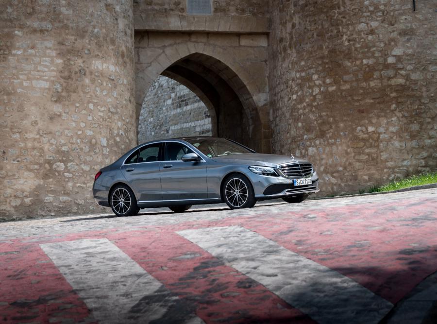  Mercedes-Benz C200 (W205) 2018 года  (WW) (фото 5 из 34)